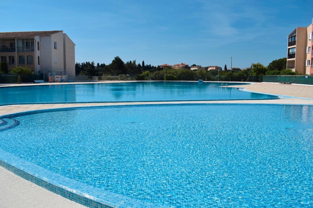 Appartement Frejus Avec Jardin, Piscine, Plage, Tennis Exterior foto
